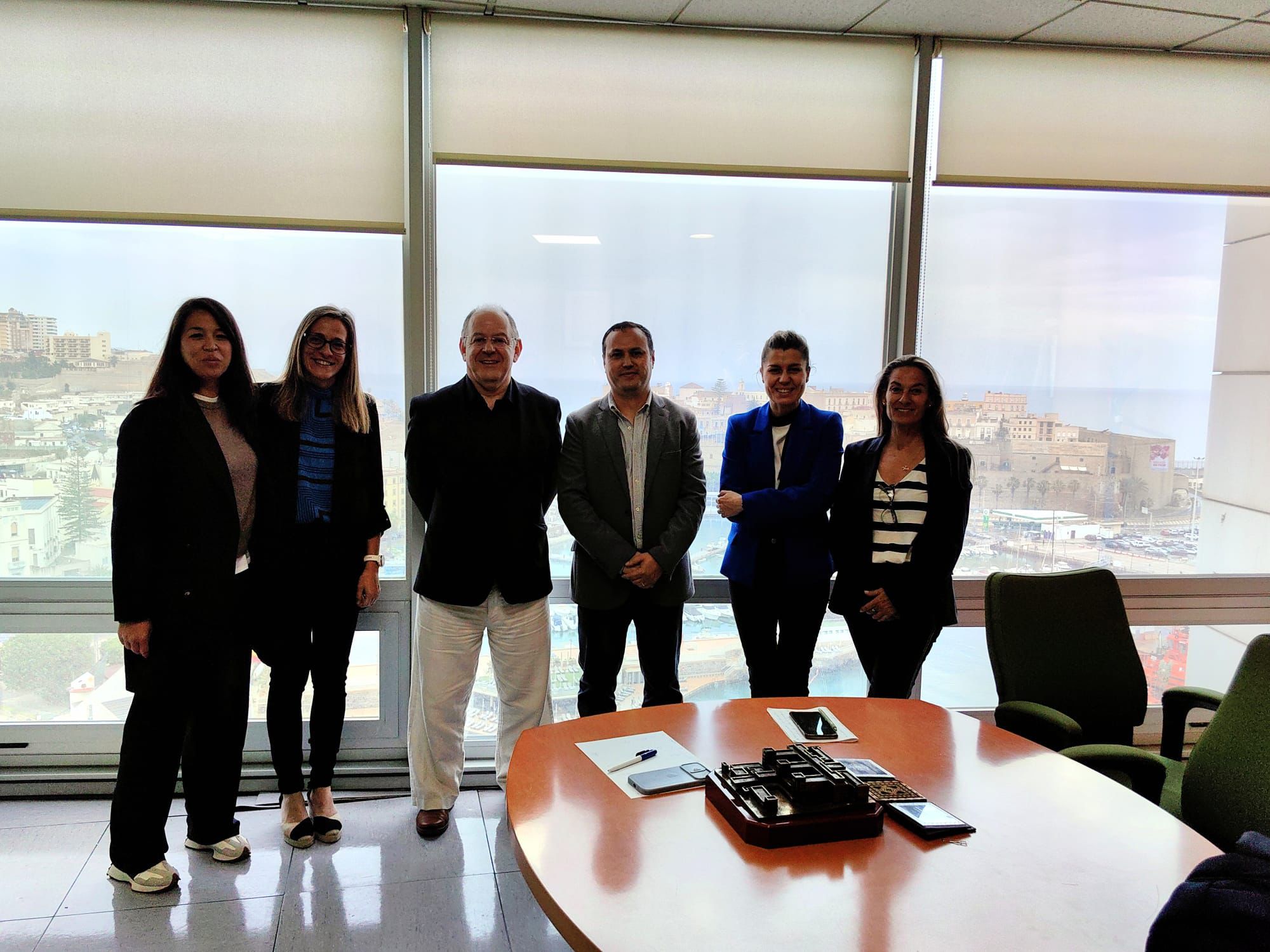 Visita institucional para seguir fortaleciendo la salud en la UGR Visita institucional para seguir fortaleciendo la salud en la UGR
