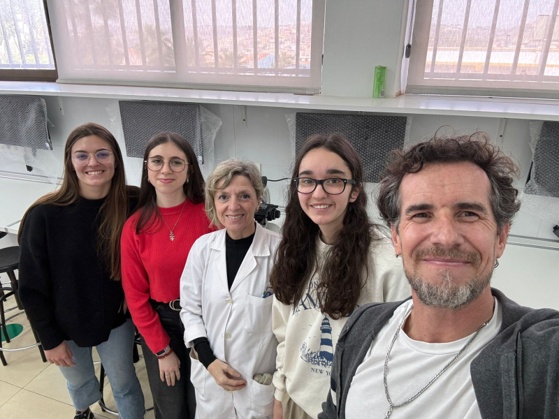 Colaboración en la 𝐗𝐈𝐗 𝐎𝐥𝐢𝐦𝐩𝐢𝐚𝐝𝐚𝐬 𝐝𝐞 𝐁𝐢𝐨𝐥𝐨𝐠𝐢́𝐚 𝐝𝐞 𝐌𝐞𝐥𝐢𝐥𝐥𝐚