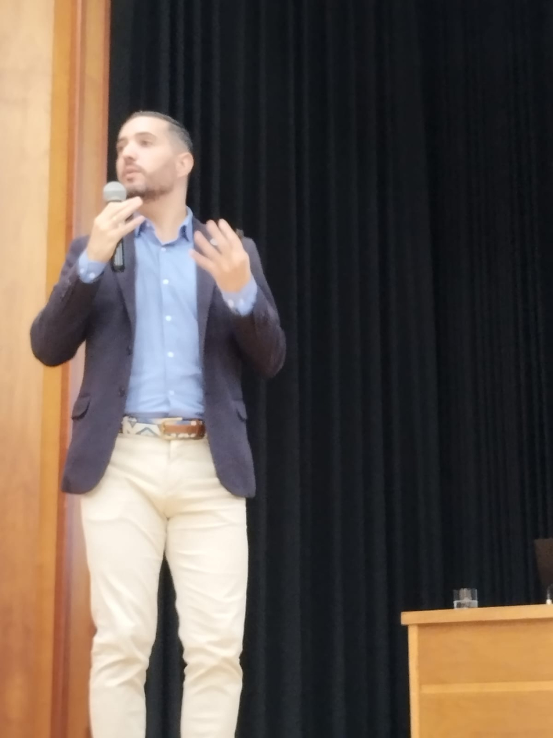 🔎 Ahora en el Congreso: “Metodologías activas en el aula” 🎓 🔎 Ahora en el Congreso: “Metodologías activas en el aula” 🎓